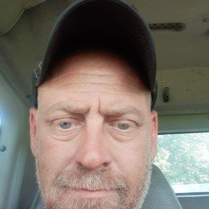 Meet your Posher, Dennis